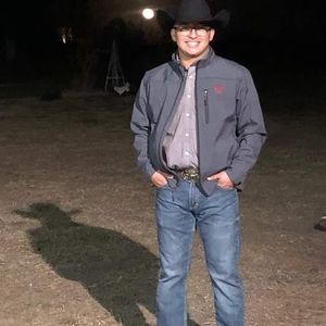 Meet your Posher, Jorge